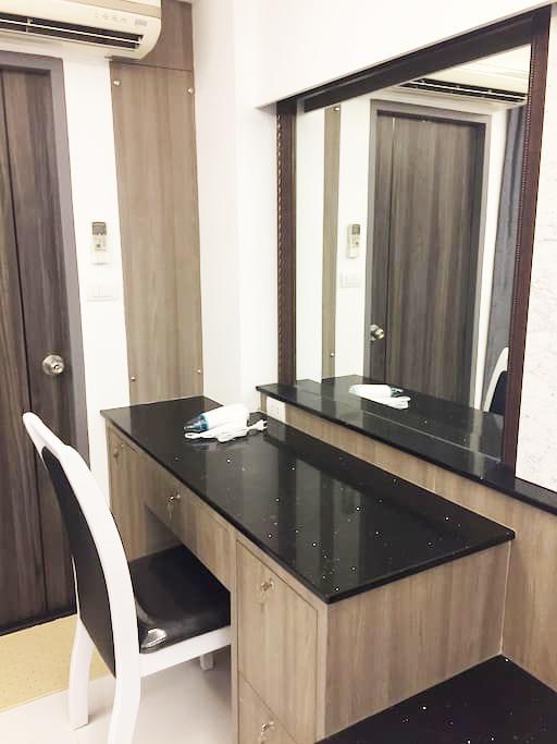 Family Suite Room Pratunam Bangkok Exterior foto